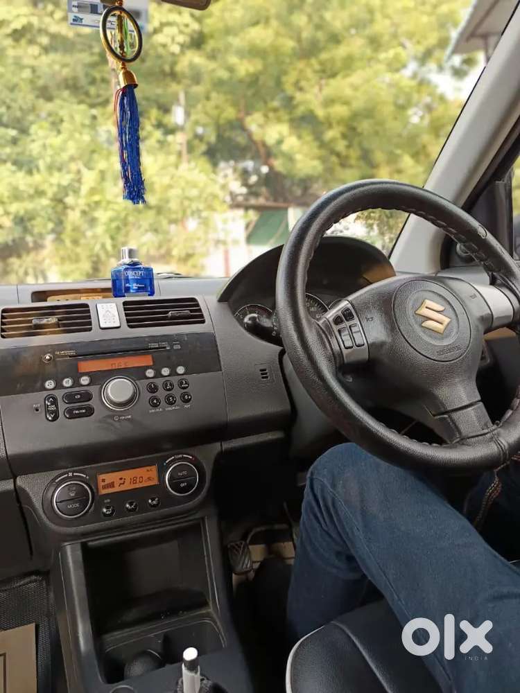 Maruti Suzuki Swift 2010