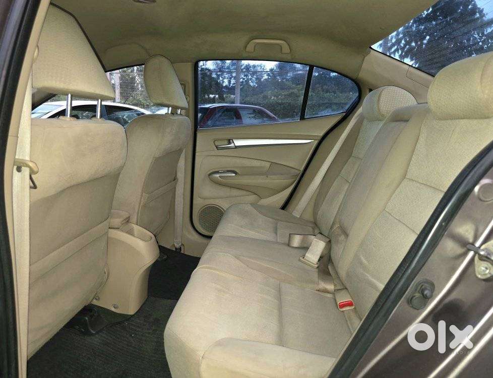 Honda City V At Exclusive, 2010, Petrol