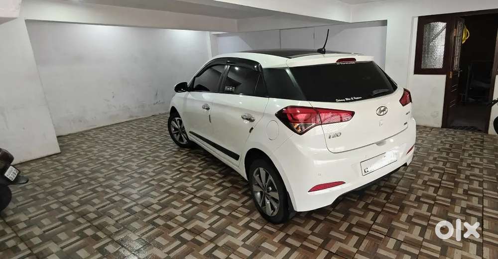Hyundai I20 Asta(o) Diesel Button Start Showroom Record Service