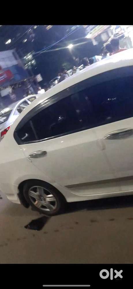 Honda City 2013 Cng & Hybrids Well Maintained