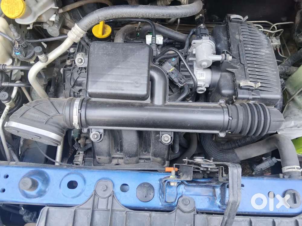 Renault Triber Rxz - 7 (2021) Seater Family Car - Well Maintained