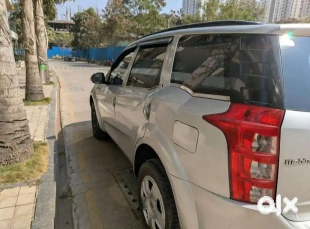 Mahindra Xuv500 2018 Diesel Well Maintained