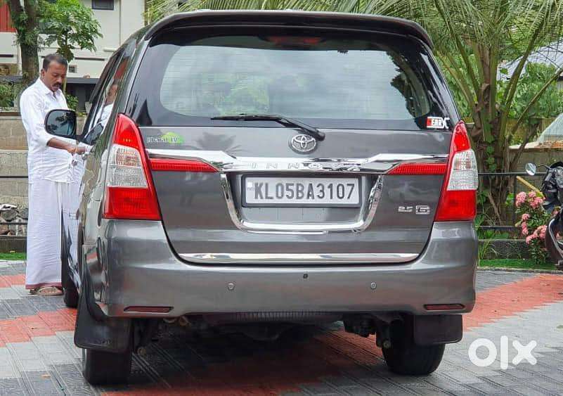 Toyota Innova 2013 Diesel Well Maintained