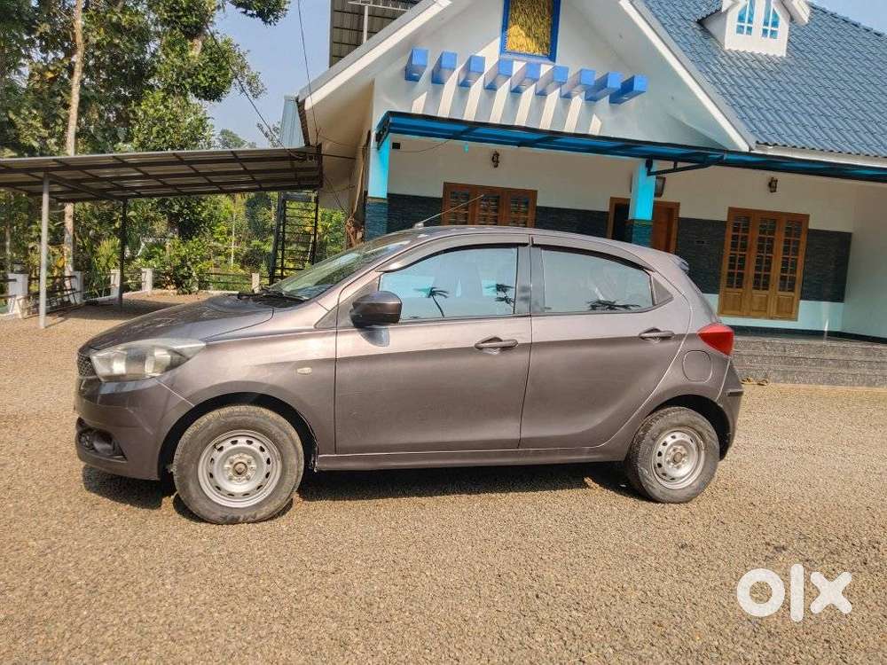 Tata Tiago 1.2 Revotron Xm Option, 2016, Petrol