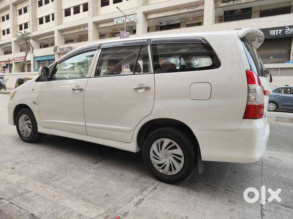 Toyota Innova Crysta 2.4 G Mt 8s, 2014, Diesel