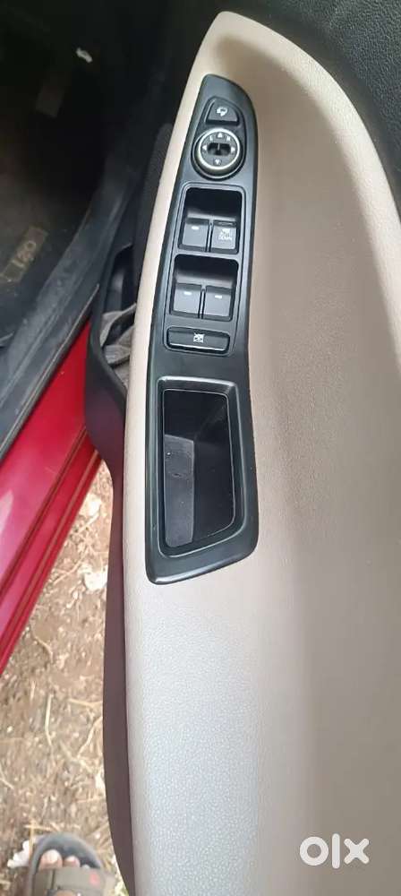 Hyundai I20 Spotz 2016