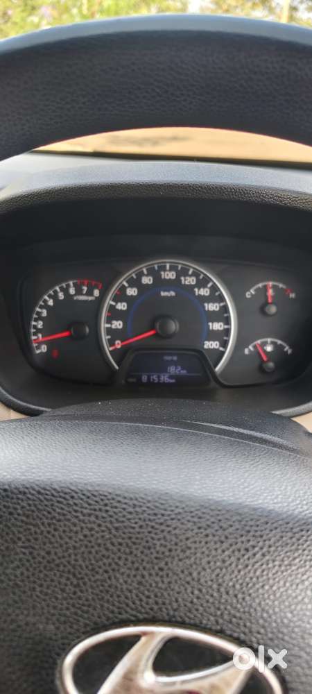Hyundai Grand I10 Sportz, 2014, Petrol