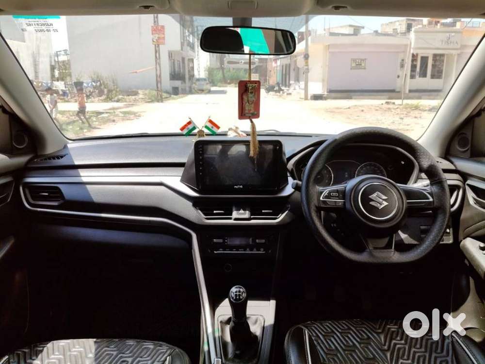 Maruti Suzuki Brezza 1.5 Vxi Smart Hybrid, 2022, Petrol