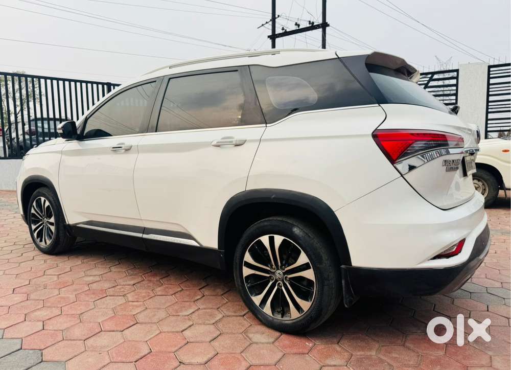 Mg Hector Plus Sharp Dct, 2021