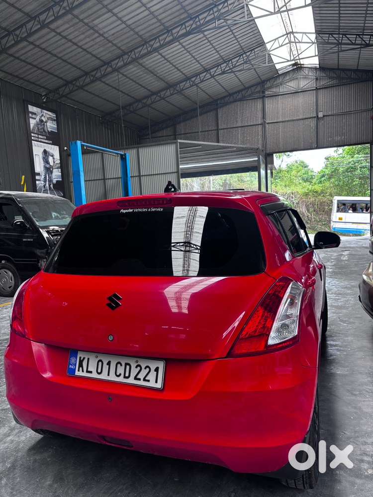 Maruti Suzuki Swift 2017 Petrol Well Maintained
