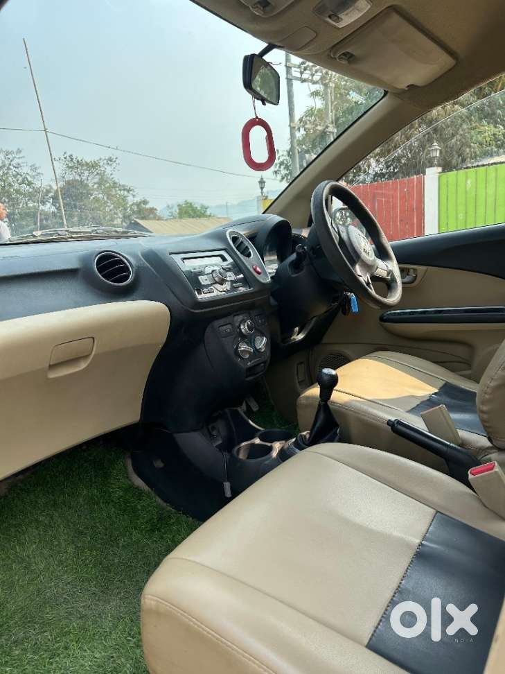Honda Mobilio, 2014, Diesel