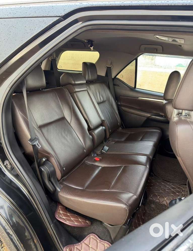 Toyota Fortuner 75000 Km Driven