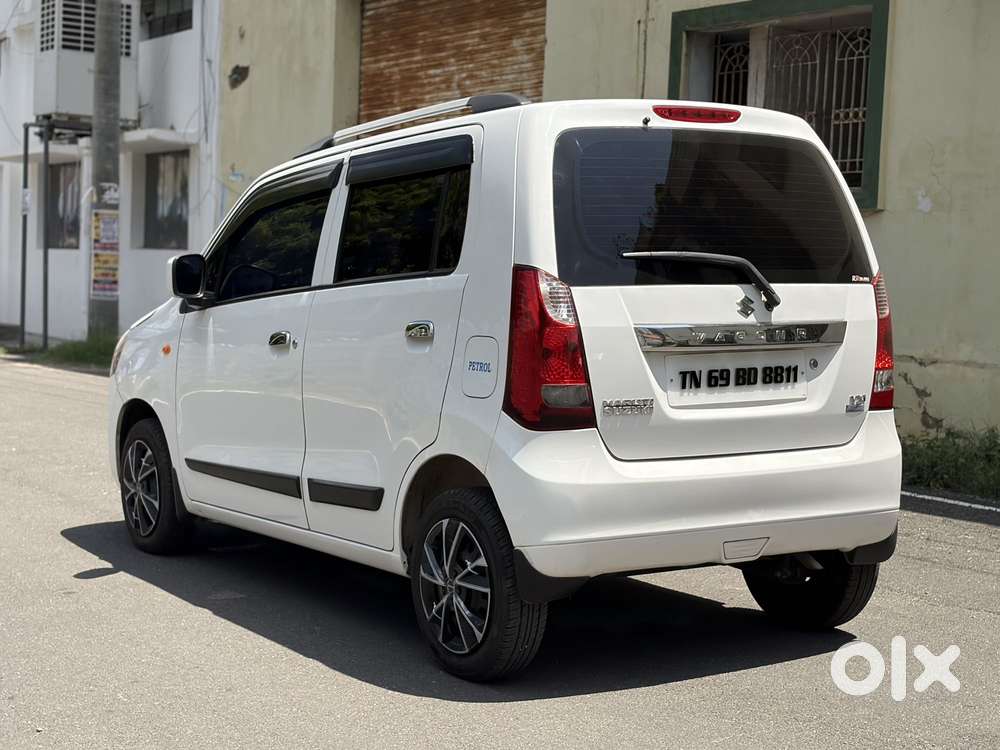 Maruti Suzuki Wagon R Amt Vxi Option, 2017, Petrol