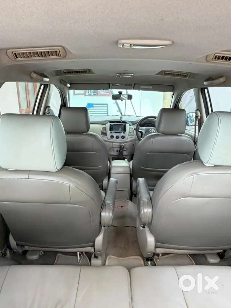 Toyota Innova 2.5 G4 2015