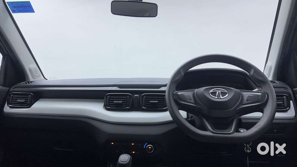 Tata Punch Pure, 2022, Petrol