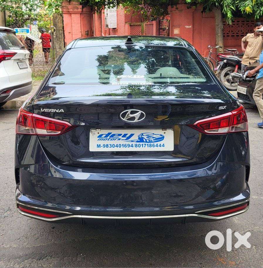 Hyundai Verna Sx 1.5 Petrol Ivt, 2023, Petrol
