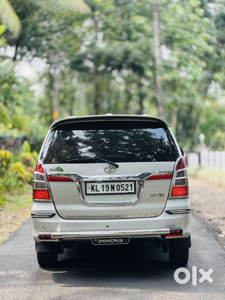 Toyota Innova 2.5 V 7 Str, 2012, Diesel