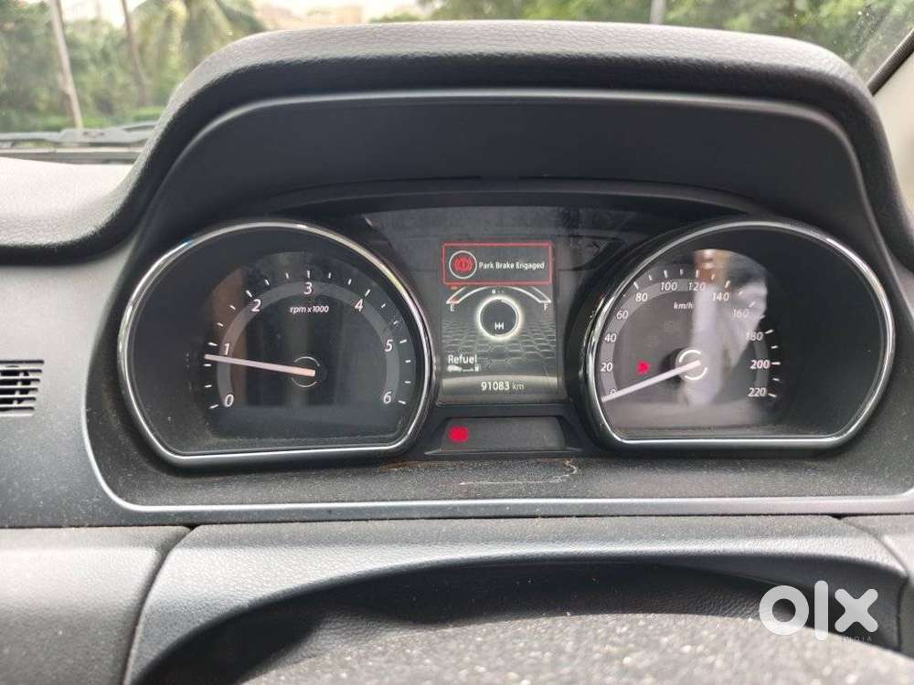 Tata Hexa 2.2 Xe 4x2 7 Str, 2018, Diesel