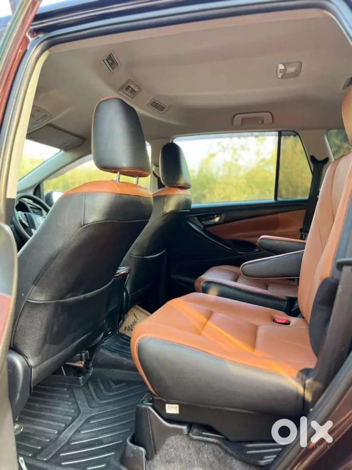 Toyota Innova Crysta [2016-2020] 2.4 Gx At 7 Str, 2022, Diesel