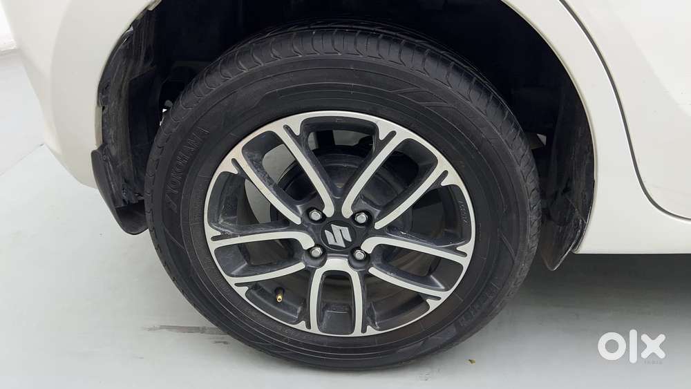 Maruti Suzuki Swift Zxi Plus Amt Dual Tone, 2022, Petrol