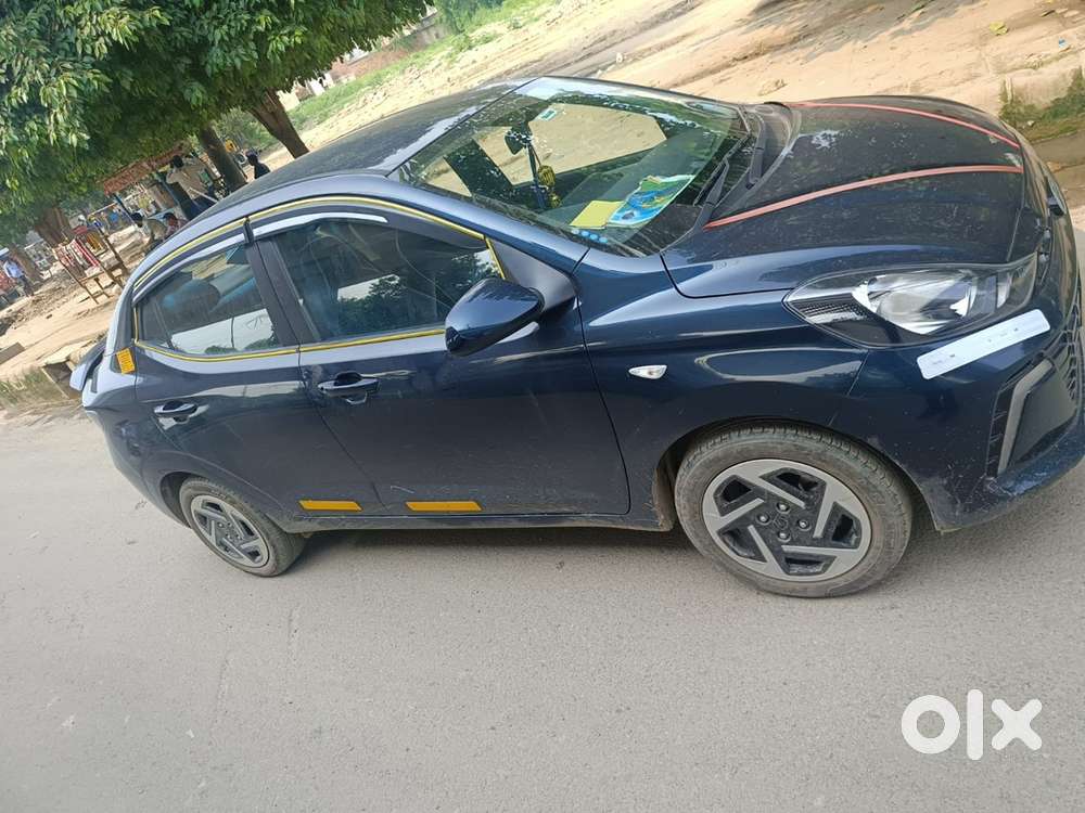 Hyundai Aura 2024 Km Driven