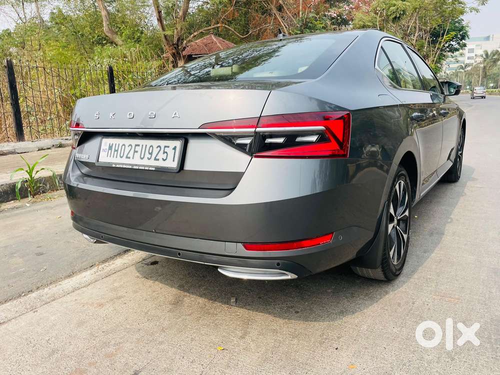 Skoda Superb 2.0 L&k Tsi At, 2022, Petrol