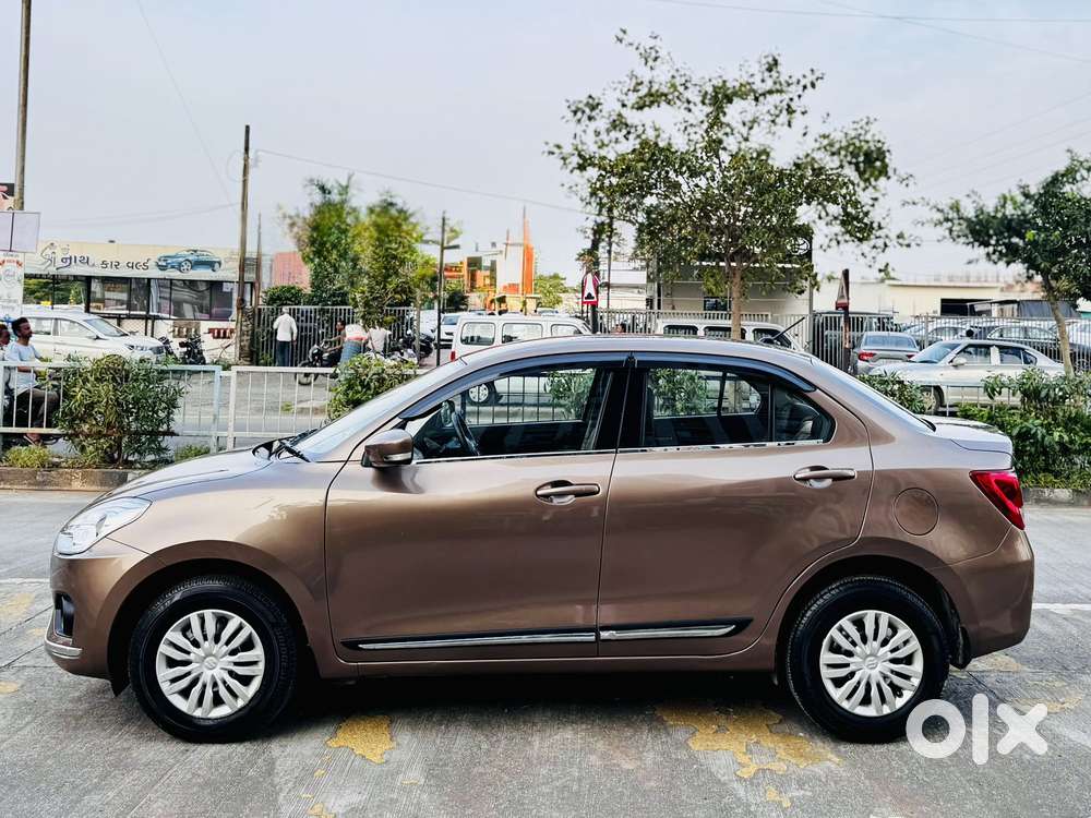 Maruti Suzuki Swift Dzire Vxi(o) Amt, 2017, Petrol