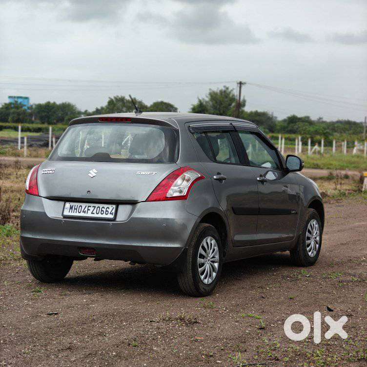 Maruti Suzuki Swift Vxi With Abs, 2012, Petrol