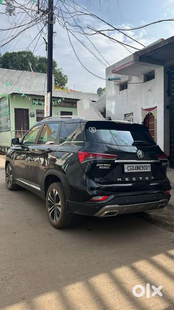 Mg Hector Plus 2021 Petrol Well Maintained