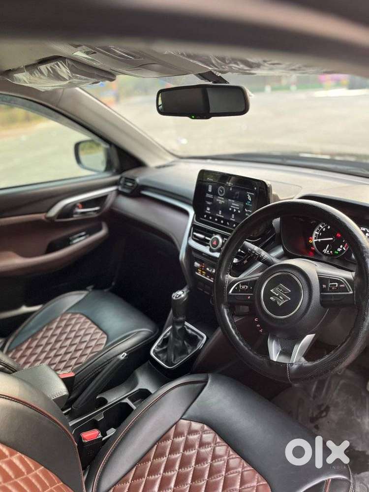 Maruti Suzuki Grand Vitara 1.5 Zeta Plus Intelligent Hybrid Ecvt, 20..