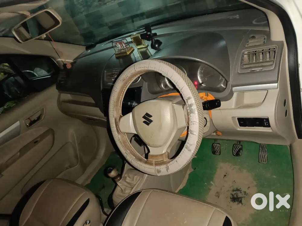 Maruti Suzuki Ertiga 2015 Diesel 128000 Km Driven