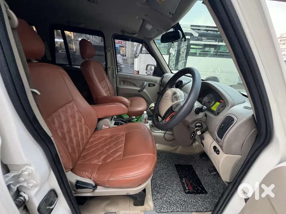 Mahindra Scorpio 2012 Vlx With Airbag White