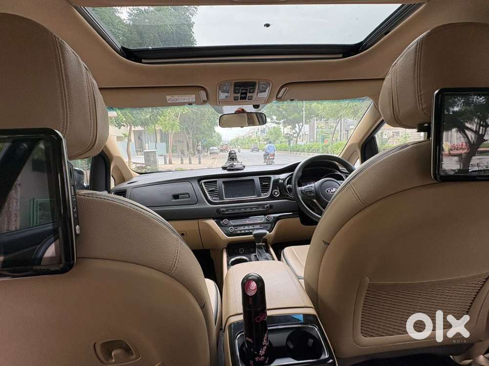 Kia Carnival Prestige, 2021, Diesel