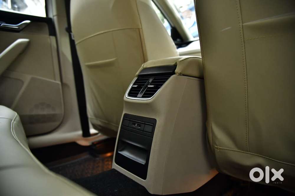 Skoda Octavia 1.8 Tsi At L K, 2019, Petrol