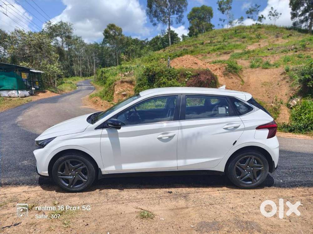 Hyundai Elite I20 Sportz (o) 1.2 Mt, 2021, Petrol