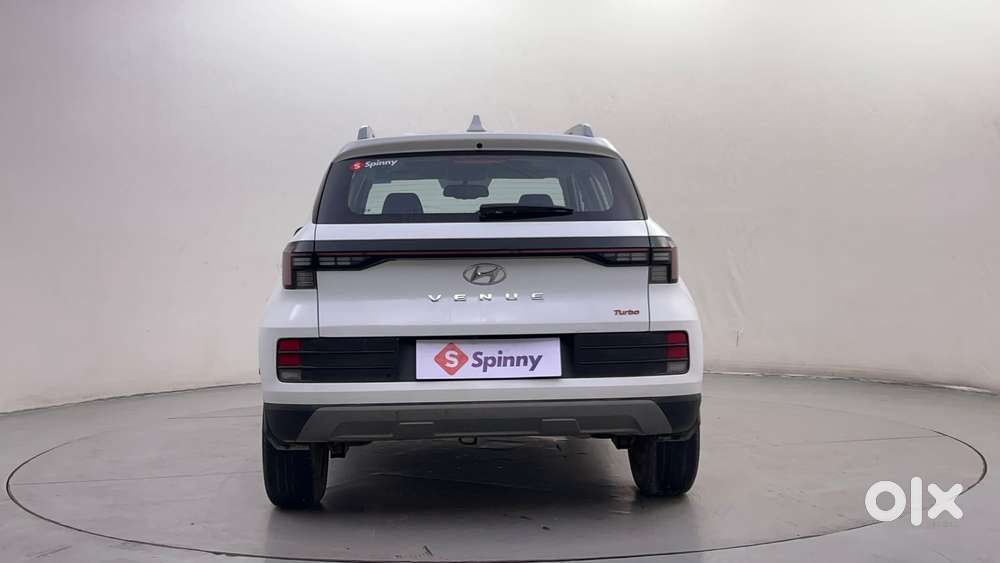 Hyundai Venue 1.0 SX (O) Turbo DCT, 2022, Petrol