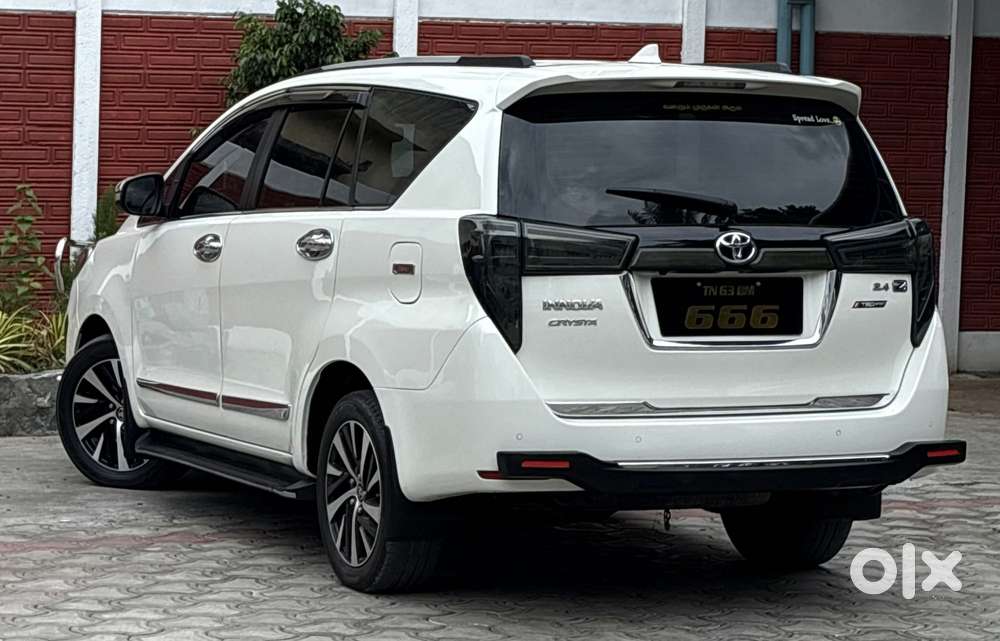 Toyota Innova Crysta 2.4 V, 2022, Diesel