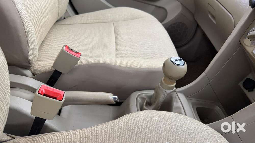 Maruti Suzuki Swift Dzire Vxi 1.2, 2015, Petrol