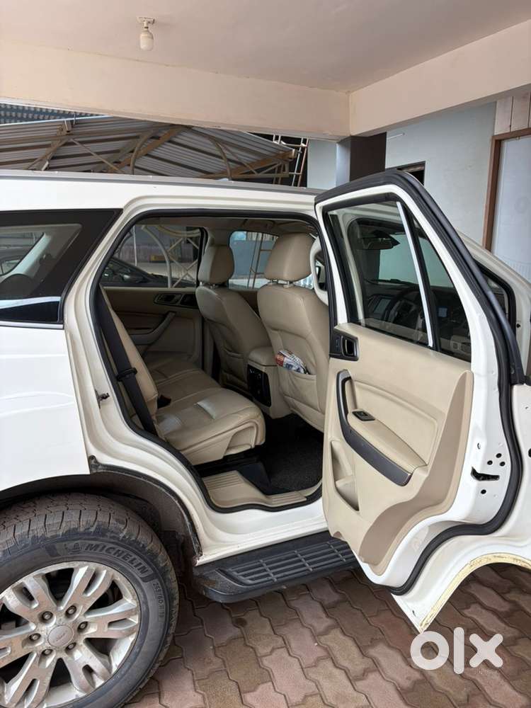 2016 Ford Endeavour Diesel