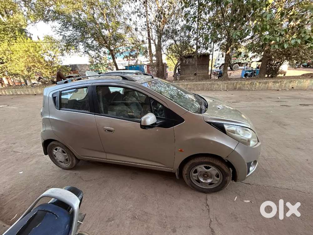 Chevrolet Beat 2010 Petrol