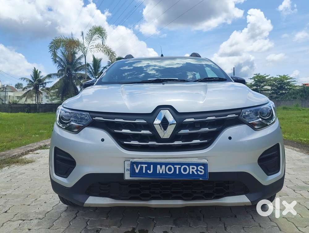 Renault Triber Rxt, 2025, Petrol