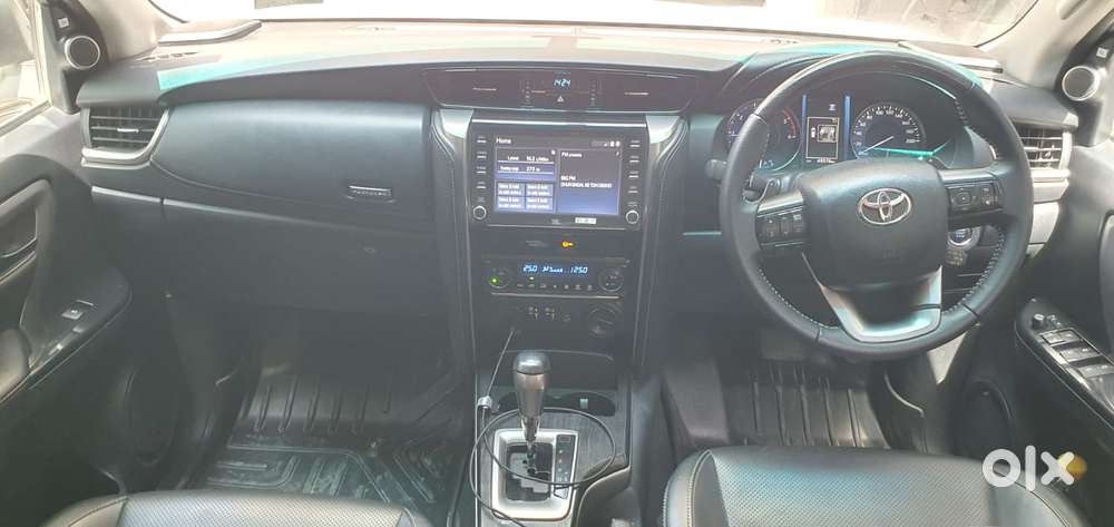 Toyota Fortuner 4x4 At 2.8 Diesel, 2023, Diesel