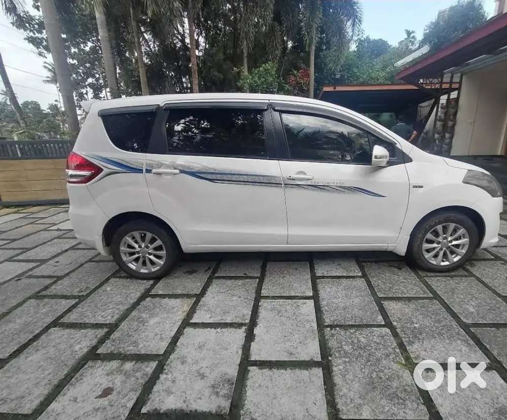 Maruti Suzuki Ertiga Diesel Manual 2014 Second Owner