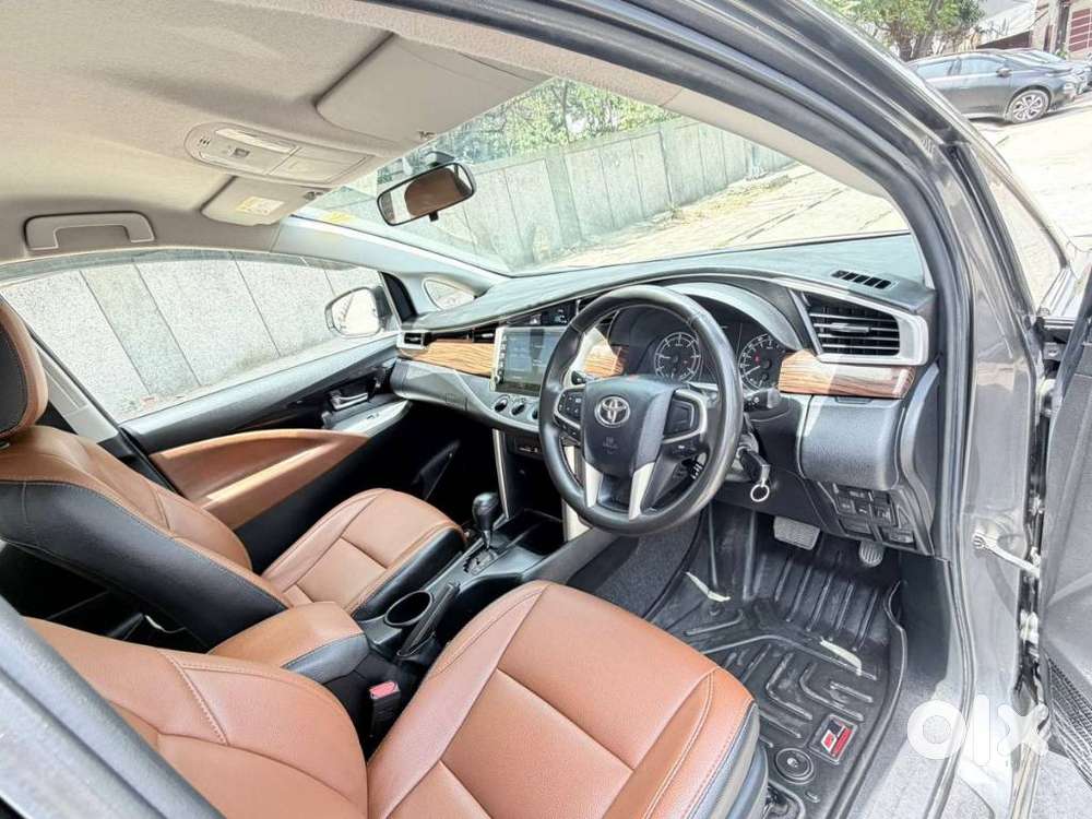 Toyota Innova Crysta [2020-ongoing] 2.4 Gx At 7 Str, 2021, Diesel