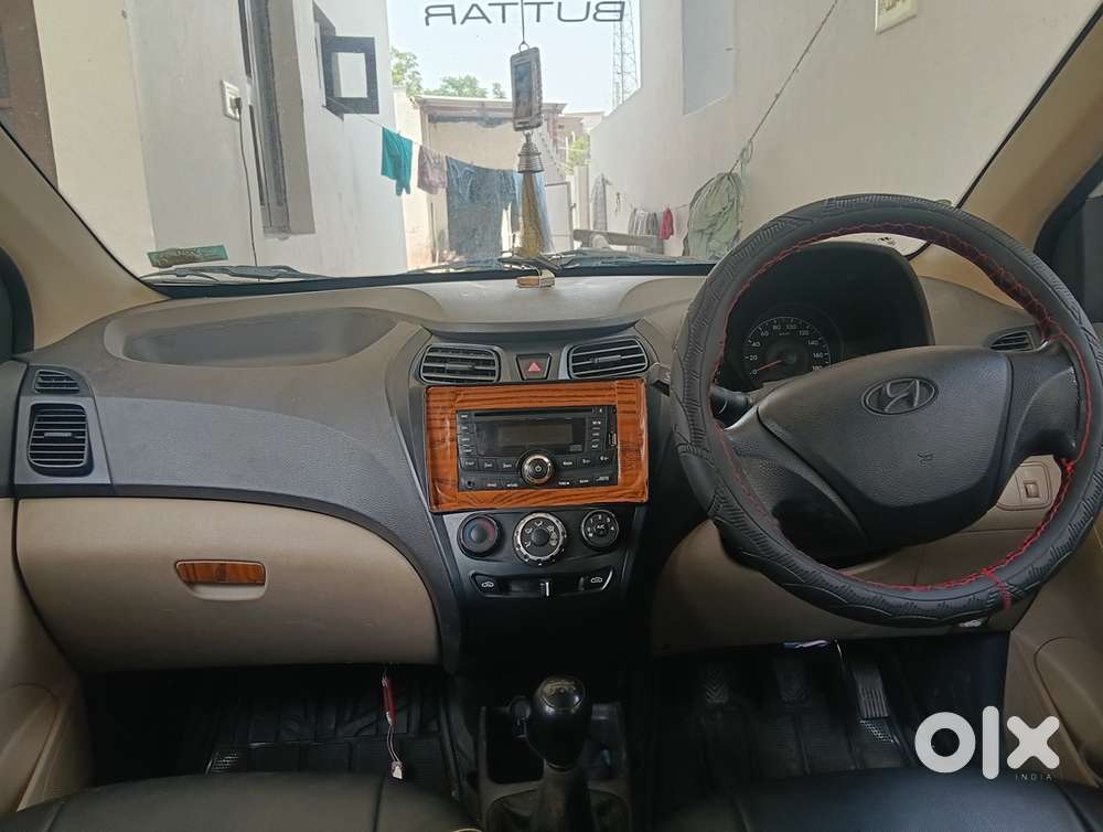 Hyundai Eon Era Petrol Manual 2014. Well Maintained.