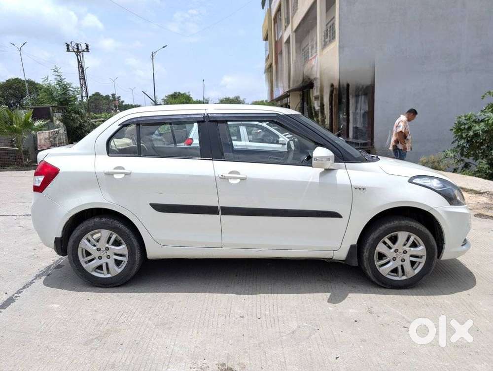 Maruti Suzuki Swift Dzire 1.3 Zxi, 2014, Petrol