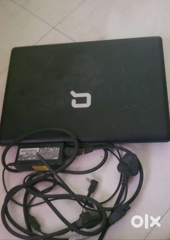 Lots of electronic items