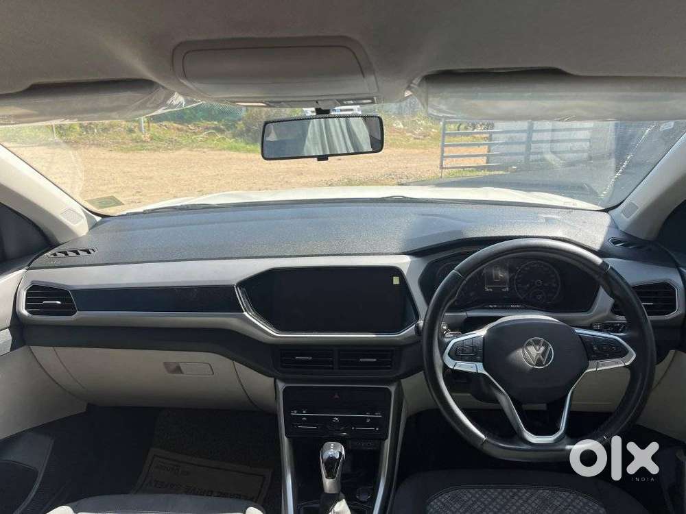 Volkswagen Taigun 1.0 Tsi Highline At, 2022, Petrol