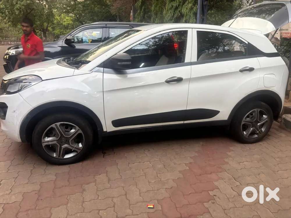 Tata Nexon 2018 Petrol Manual