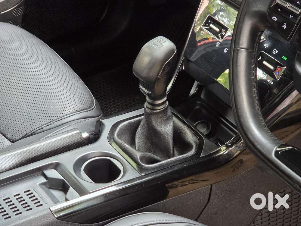 Tata Nexon Fearless Plus (ps) 1.2 Icng 6mt Red Dark Edition, 2025, P..